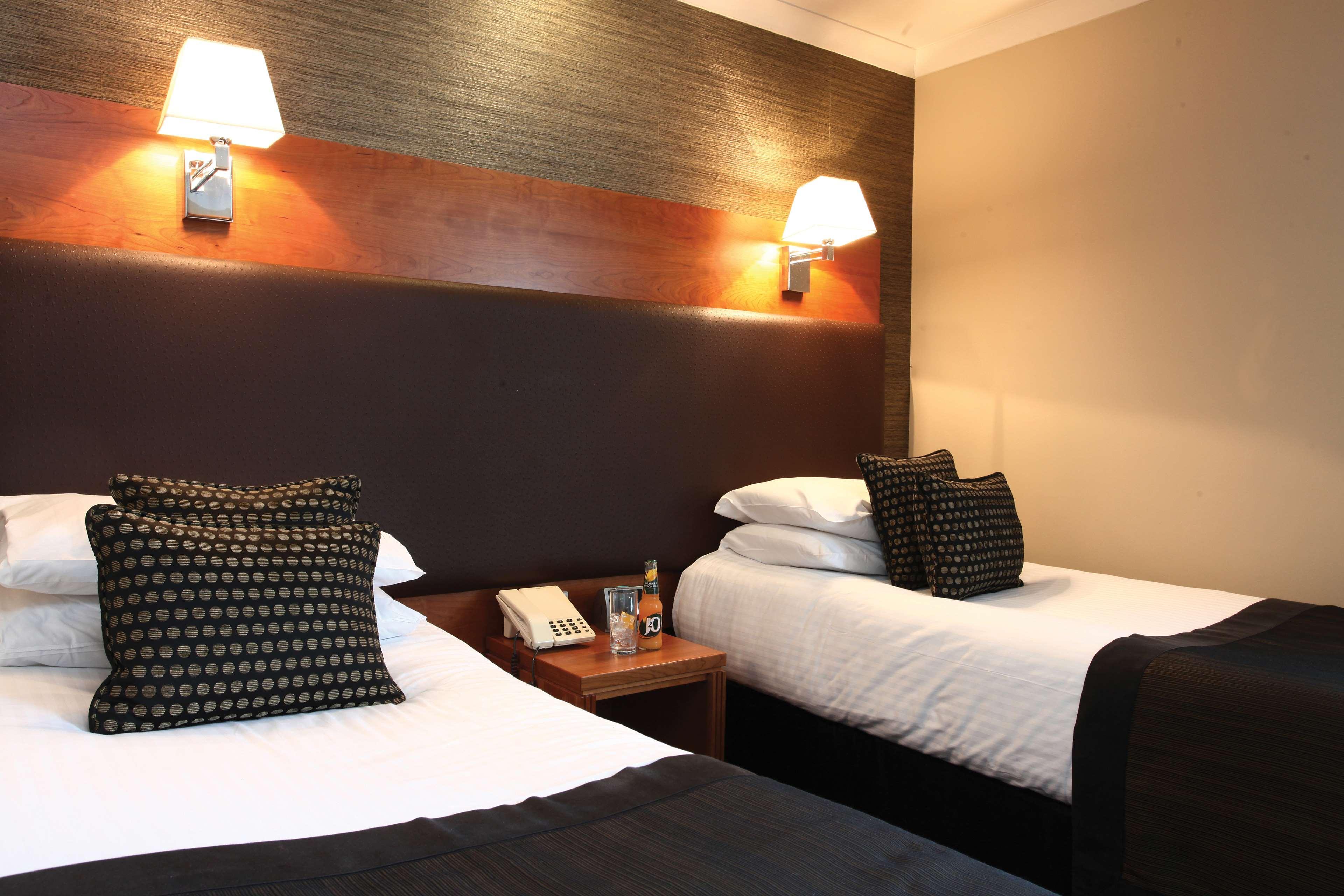 Best Western Garfield House Hotel Chryston Phòng bức ảnh